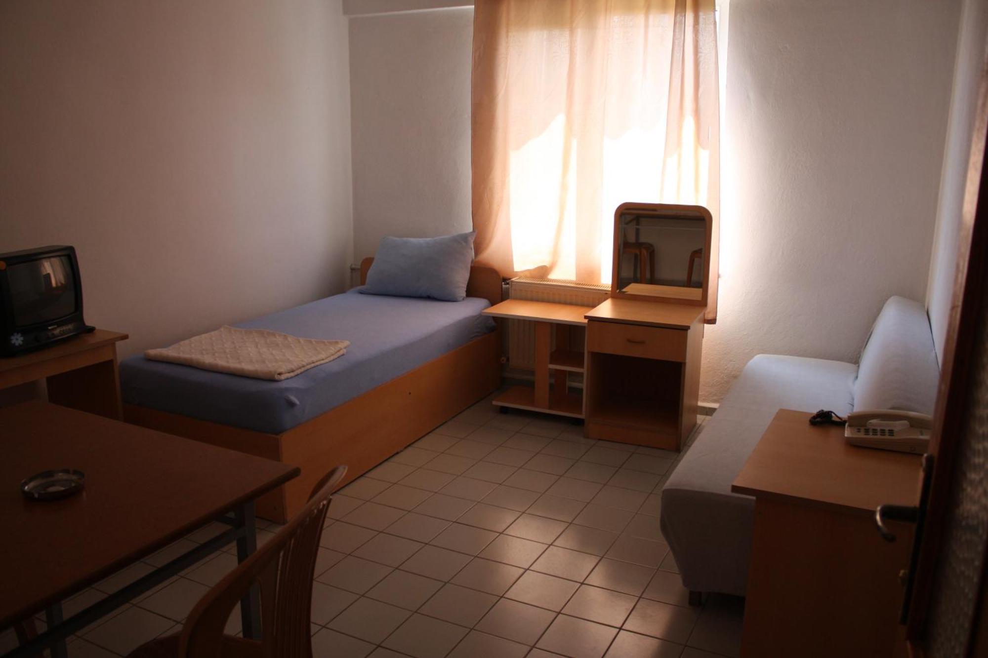 Orcin Apart Hotel Lapseki Экстерьер фото