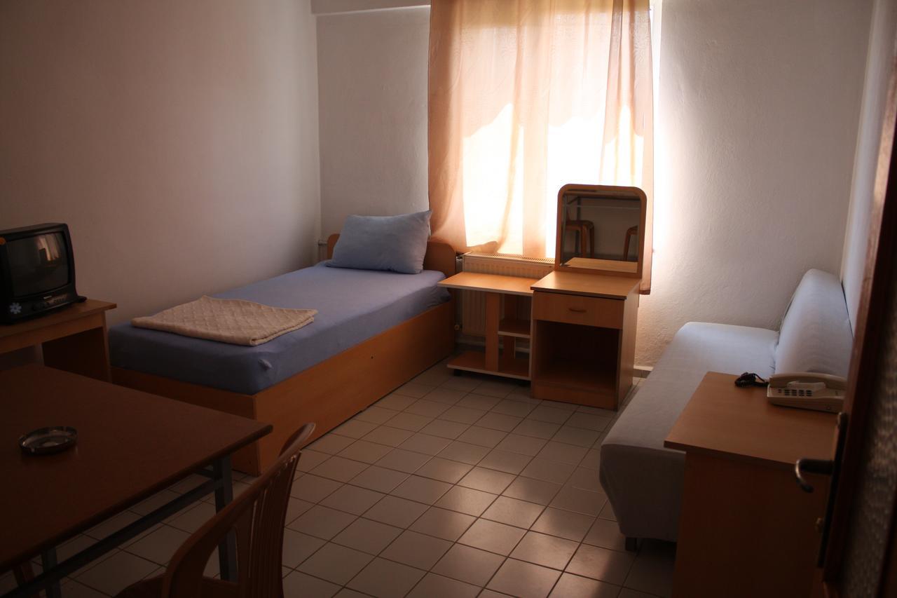 Orcin Apart Hotel Lapseki Экстерьер фото